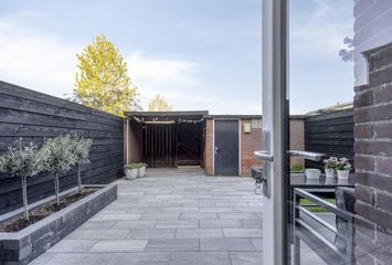 Warmoeziershof 46, HENDRIK-IDO-AMBACHT