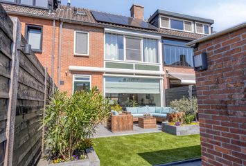 Landmanshof 30, HENDRIK-IDO-AMBACHT