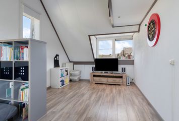 Hoekkamp 8, HENDRIK-IDO-AMBACHT
