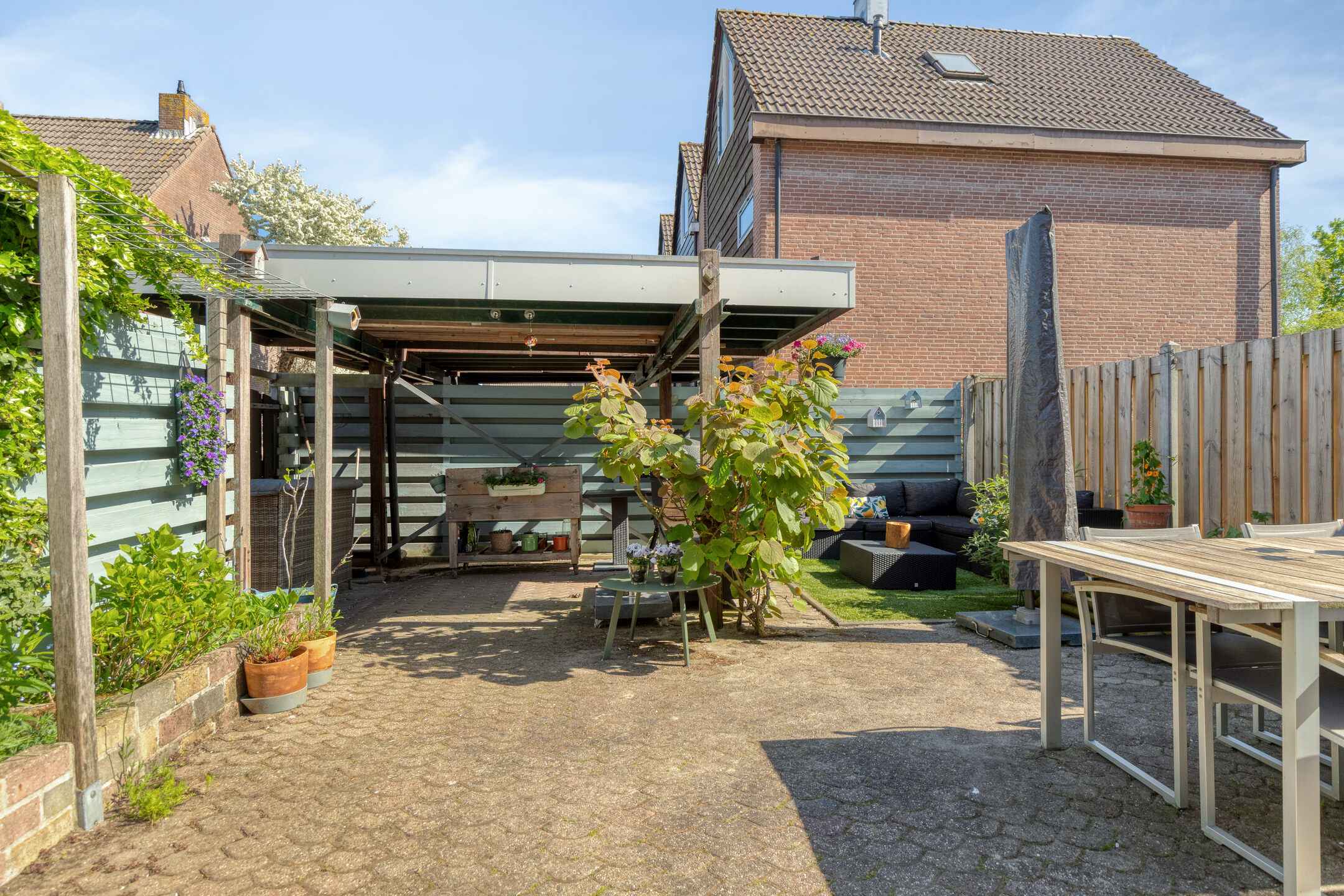 Hoekkamp 8