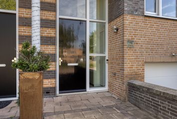 Koningsvaren 10, HENDRIK-IDO-AMBACHT