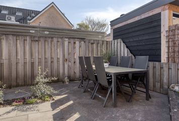 Koningsvaren 10, HENDRIK-IDO-AMBACHT