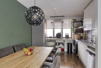 Willem de Zwijgerstraat 2, HENDRIK-IDO-AMBACHT