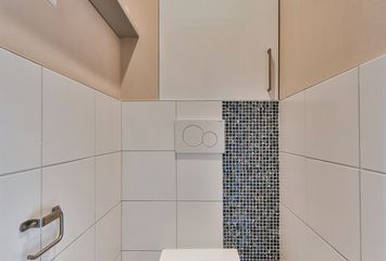 Oltmansstraat 43, PAPENDRECHT