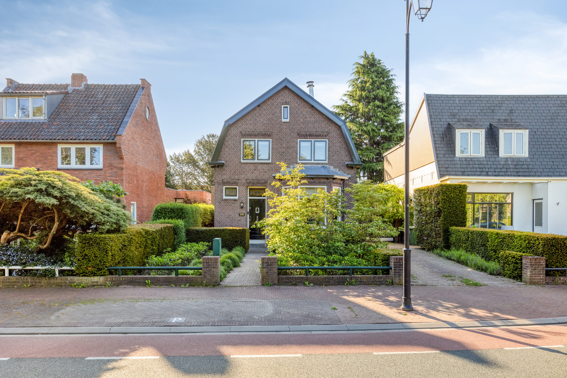 Kerkstraat 24
