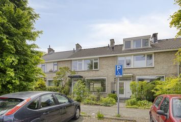 Van Duyvenvoordelaan 18, HENDRIK-IDO-AMBACHT