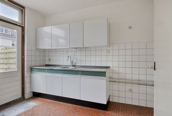 Van Duyvenvoordelaan 18, HENDRIK-IDO-AMBACHT