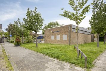 Van Duyvenvoordelaan 18, HENDRIK-IDO-AMBACHT