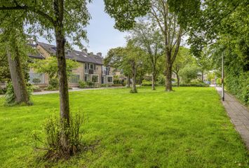 Van Duyvenvoordelaan 18, HENDRIK-IDO-AMBACHT