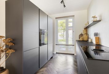 Hark 8, HENDRIK-IDO-AMBACHT