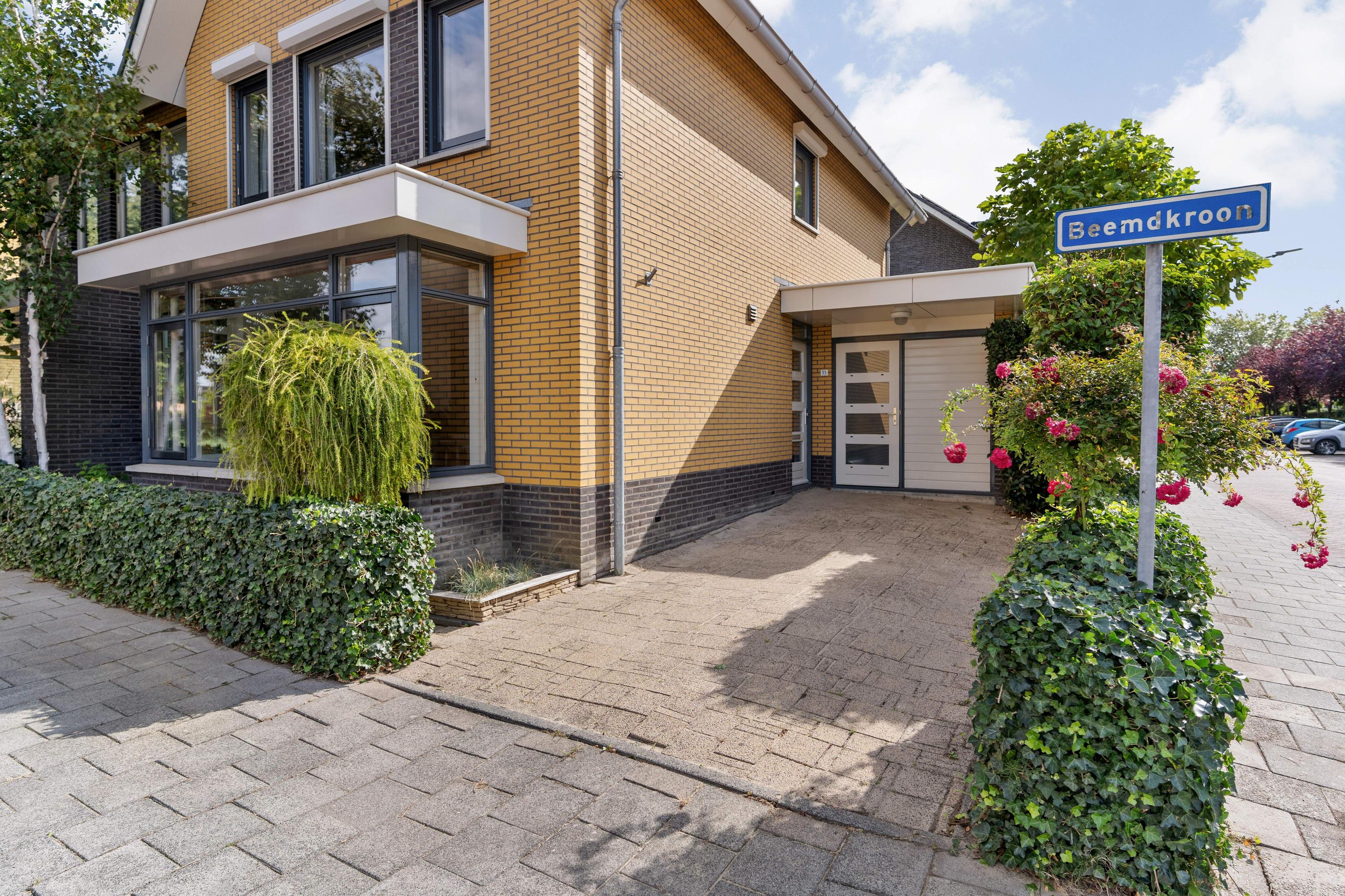 Beemdkroon 35