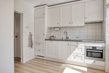 Troelstrastraat 60, ALBLASSERDAM