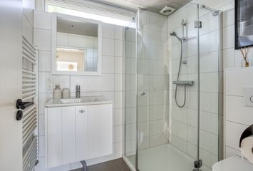 Troelstrastraat 60, ALBLASSERDAM