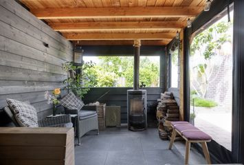Waelneslaan 11, HENDRIK-IDO-AMBACHT