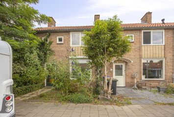 Kastanjelaan 26, ALBLASSERDAM