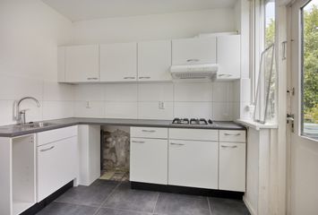 Kastanjelaan 26, ALBLASSERDAM
