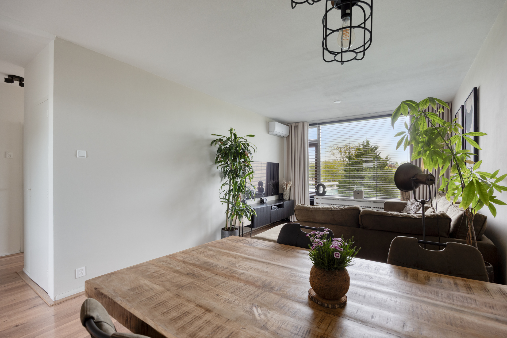 Van Anrooystraat 35