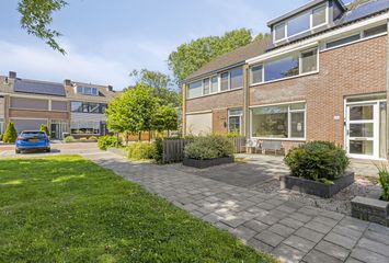 A. van Scheltemastraat 3, PAPENDRECHT