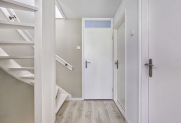 A. van Scheltemastraat 3, PAPENDRECHT