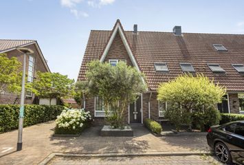 Hoogveen 58, HENDRIK-IDO-AMBACHT