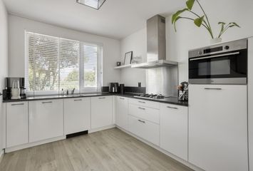 Hoogveen 58, HENDRIK-IDO-AMBACHT