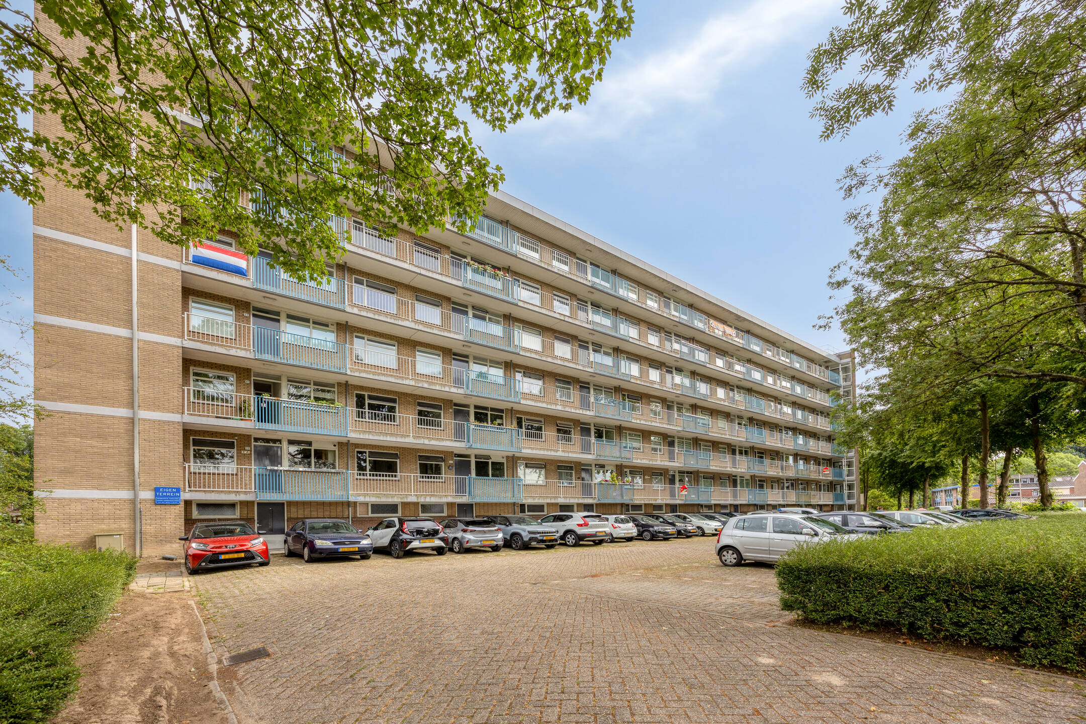 van Godewijckstraat 129