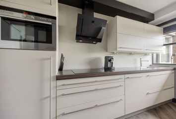 van Godewijckstraat 129, HENDRIK-IDO-AMBACHT