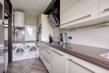 van Godewijckstraat 129, HENDRIK-IDO-AMBACHT