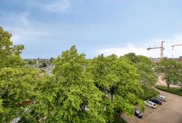 van Godewijckstraat 129, HENDRIK-IDO-AMBACHT