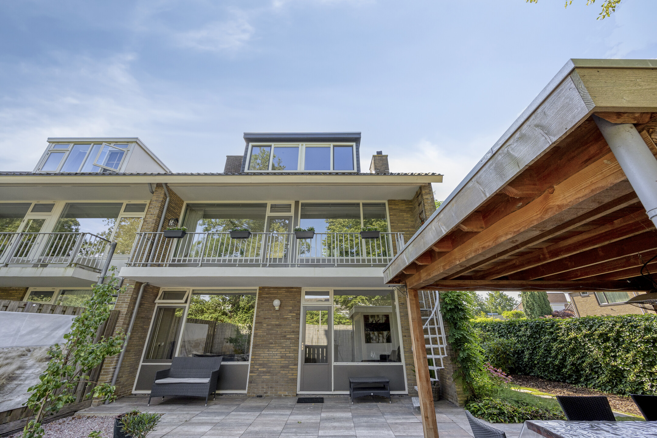 Van Lennepstraat 25