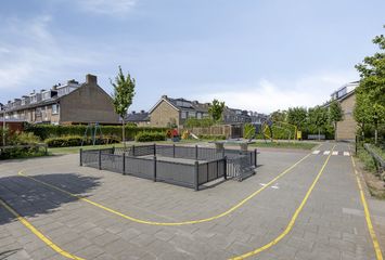 Van Lennepstraat 25, ALBLASSERDAM