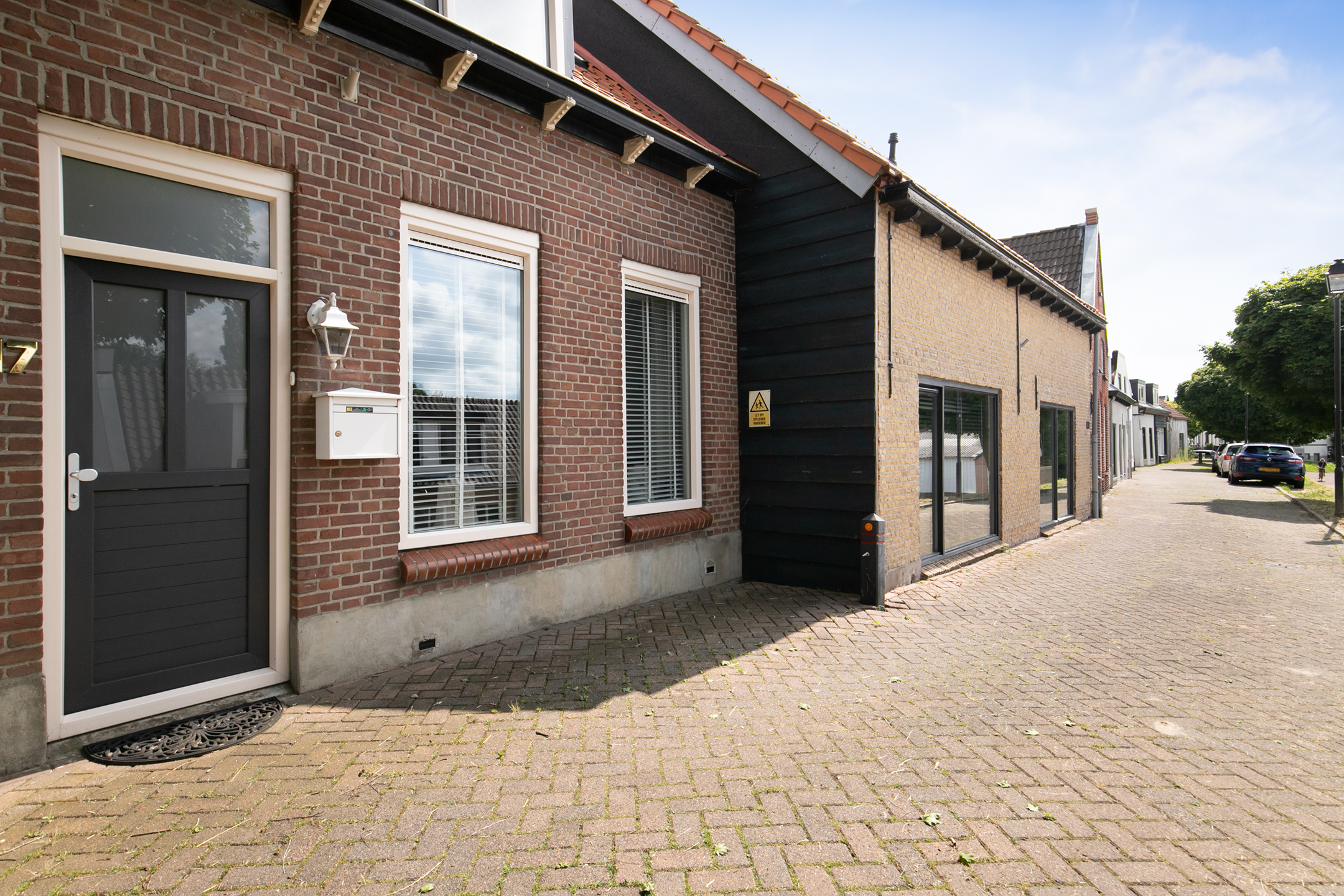 Damstraat 17