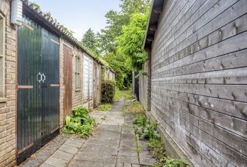 Thorbeckestraat 100, HENDRIK-IDO-AMBACHT