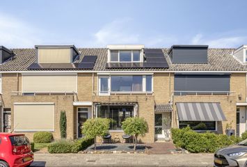 Aert van Nesstraat 8, HENDRIK-IDO-AMBACHT