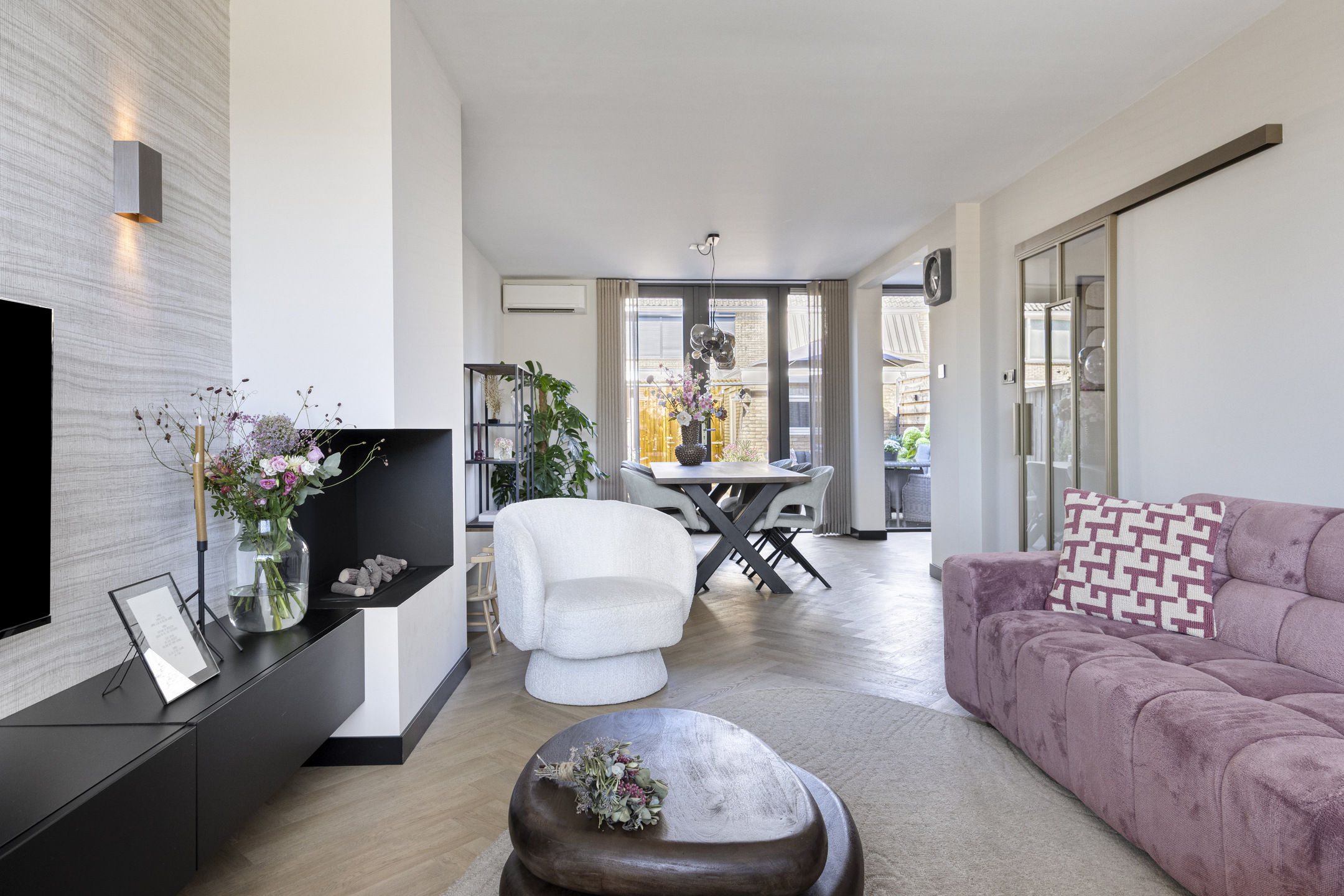 Aert van Nesstraat 8