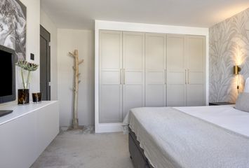 Aert van Nesstraat 8, HENDRIK-IDO-AMBACHT