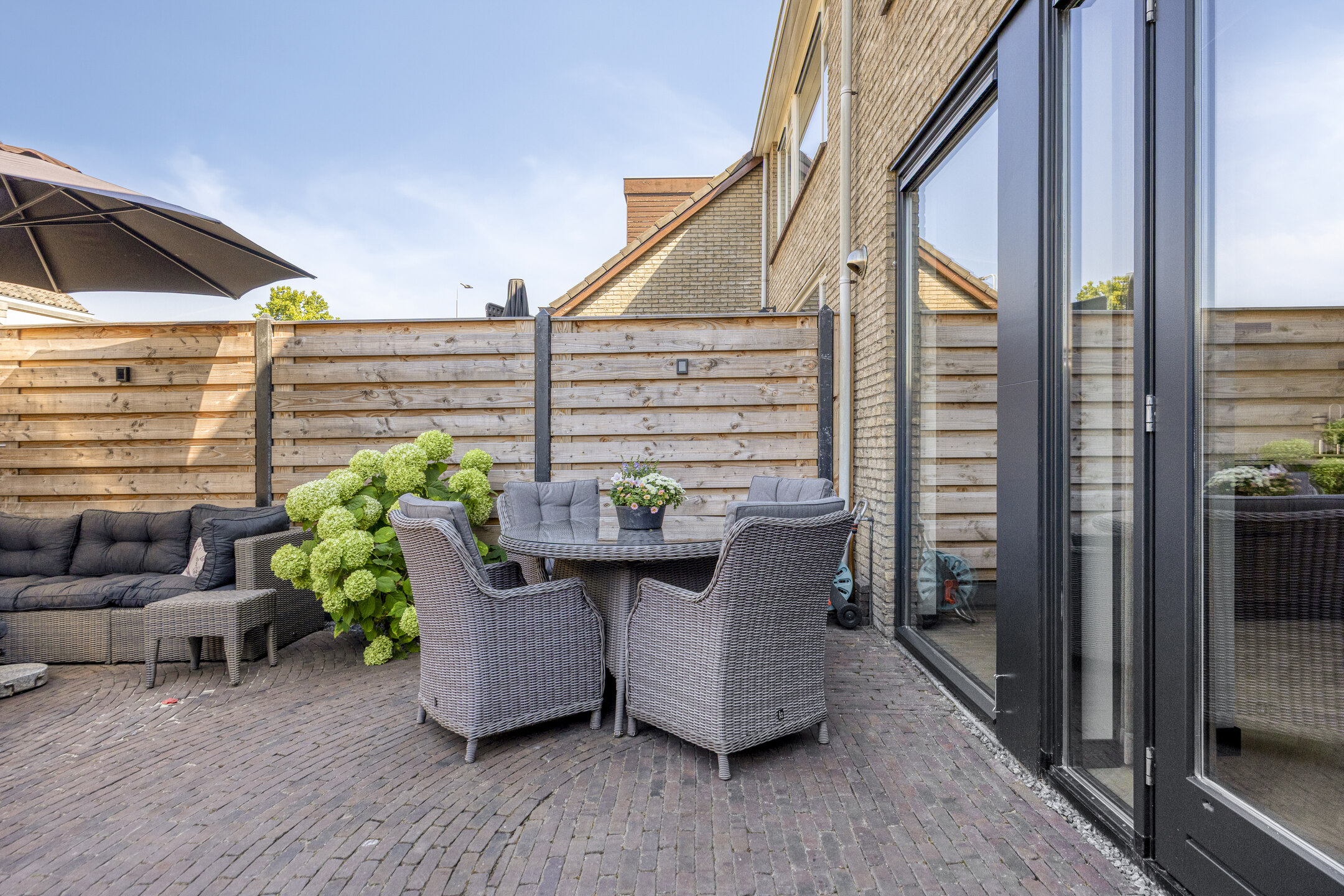 Aert van Nesstraat 8