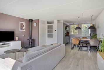 Koolwijk 32, HENDRIK-IDO-AMBACHT