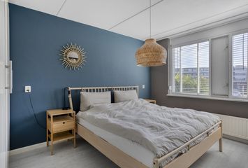 Koolwijk 32, HENDRIK-IDO-AMBACHT