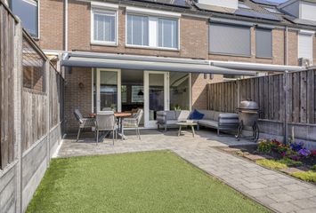 Koolwijk 32, HENDRIK-IDO-AMBACHT