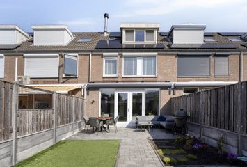 Koolwijk 32, HENDRIK-IDO-AMBACHT
