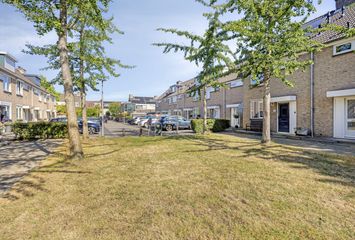 Aert Schoumanstraat 13, HENDRIK-IDO-AMBACHT