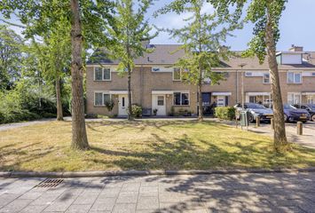 Aert Schoumanstraat 13, HENDRIK-IDO-AMBACHT