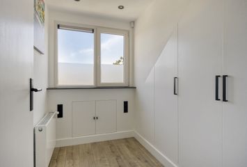 Aert Schoumanstraat 13, HENDRIK-IDO-AMBACHT