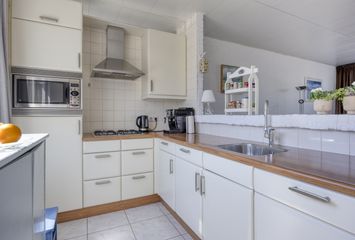 Windhalmstraat 18, PAPENDRECHT