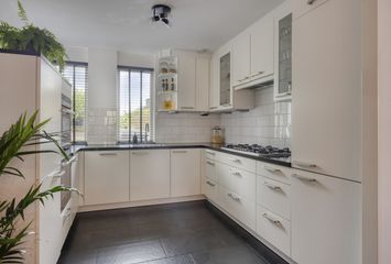 Amandelgaarde 43, HENDRIK-IDO-AMBACHT