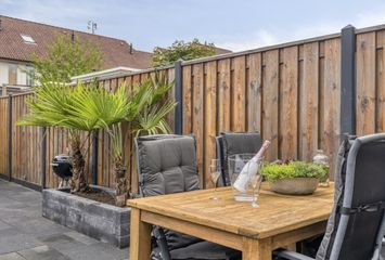 Amandelgaarde 43, HENDRIK-IDO-AMBACHT
