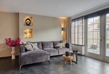 Amandelgaarde 43, HENDRIK-IDO-AMBACHT