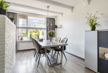De Panneboeter 64, HENDRIK-IDO-AMBACHT