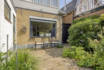 Kerkstraat 25, HENDRIK-IDO-AMBACHT
